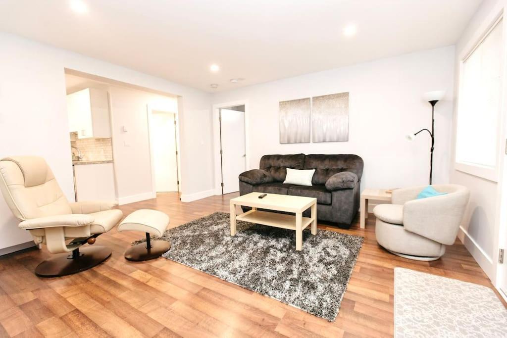 Esquimalt Lagoon Life Apartment Виктория Екстериор снимка