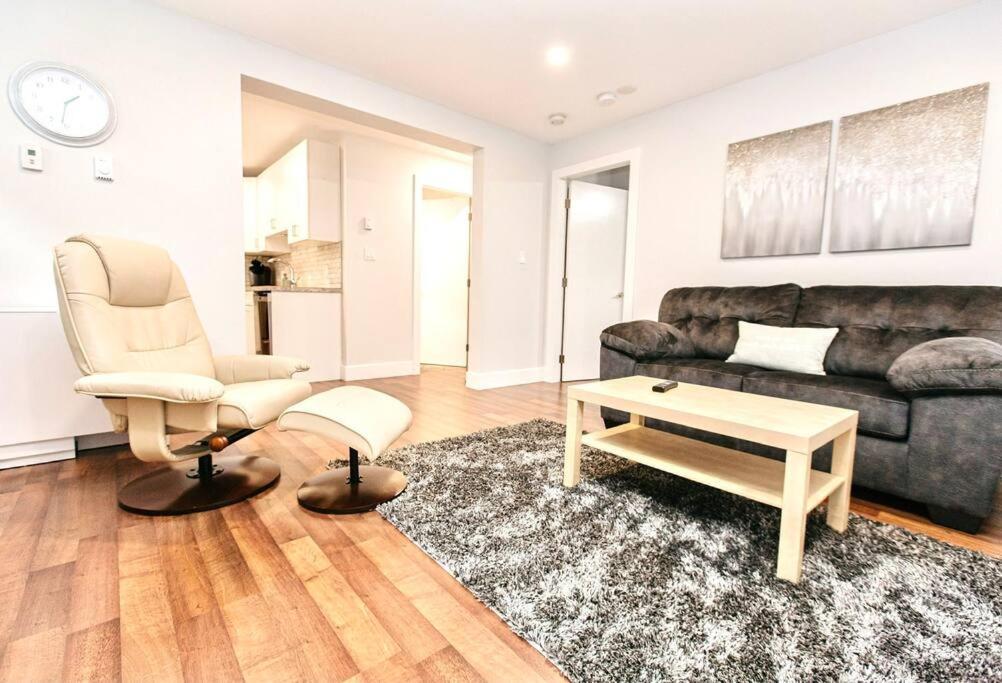 Esquimalt Lagoon Life Apartment Виктория Екстериор снимка